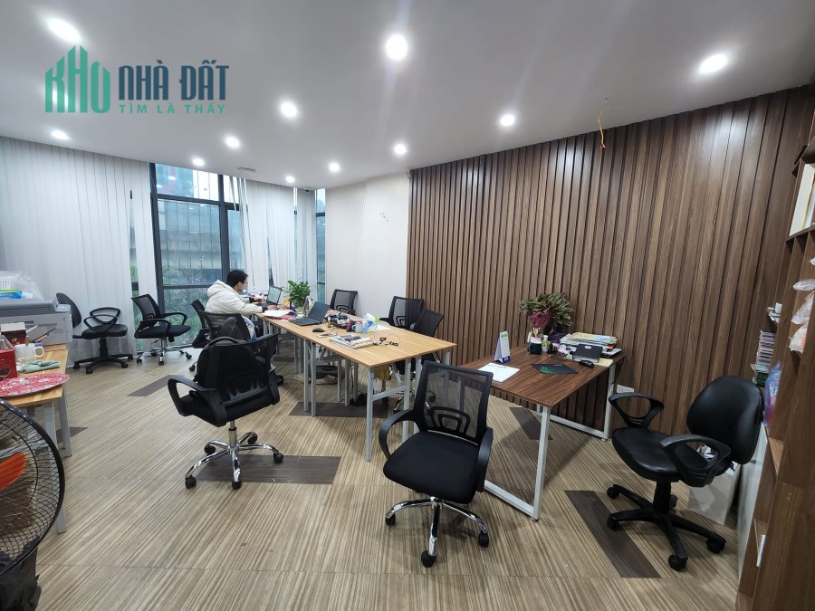 Bán nhà Trần Duy Hưng, căn góc, oto đỗ cửa, thang máy, kinh doanh, 65m, mt 4.4m, 14,5 tỷ