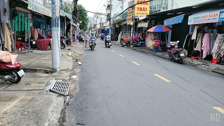 Bán nhà Cấp 4, 2 MT Phú Thọ Hoà - Luỹ bán Bích, 4x30m, xây mới 6 Tấm, 19.9 tỷ