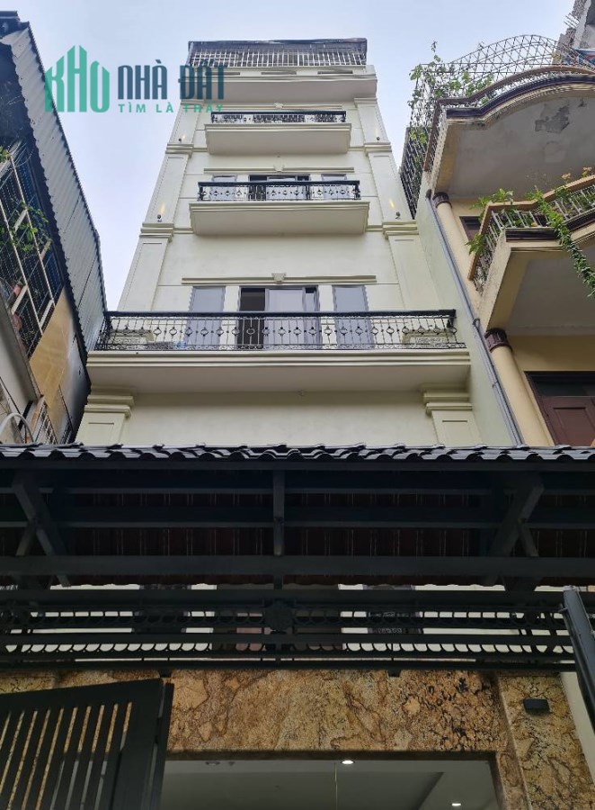 TÒA CHUNG CƯ MI NI
- VỊ TRÍ HÓT - THANG MÁY XỊN - DOANH THU CỰC CAO 150 triệu/ tháng.
