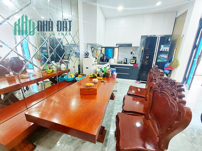 46m2 - 5 Tầng - Bán nhà tốt kế Hẻm xe hơi Nguyễn Trọng Tuyển Tân Bình