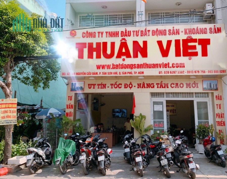 Mặt tiền Dương Khuê, Phường Tân Thành, Quận Tân Phú - diện tích: 8.5m x 18m - giá bán: 27.8 tỷ