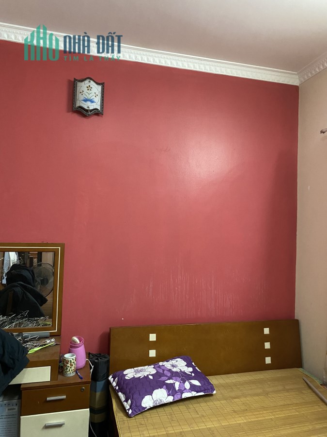 Nhà đẹp ở ngay Chung cư A5 Khu đô thị mới định công  135m2 3 pn  giá 3.35 tỷ