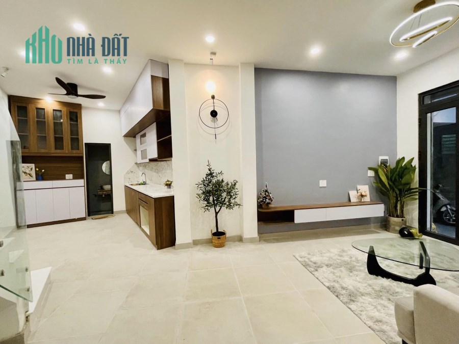 GẦN HỒ TÂY 46m2 x4T LÔ GÓC CHỈ NHỈNH 6TY THỤY KHUÊ NHÀ CỰC ĐẸP , MỚI , RẺ
