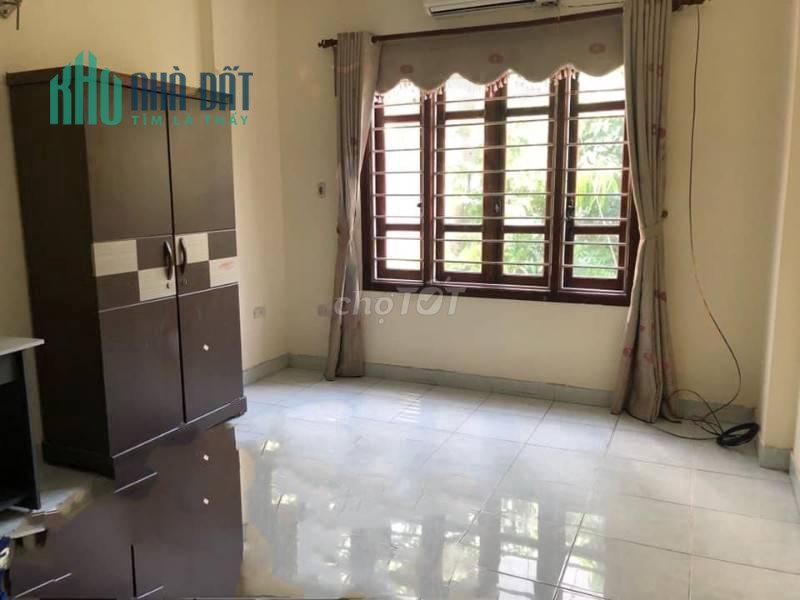 CHO THUÊ NHÀ NGUYÊN CĂN 4 TẦNG, NGỌC THỤY GIÁ 7  TR/ TH