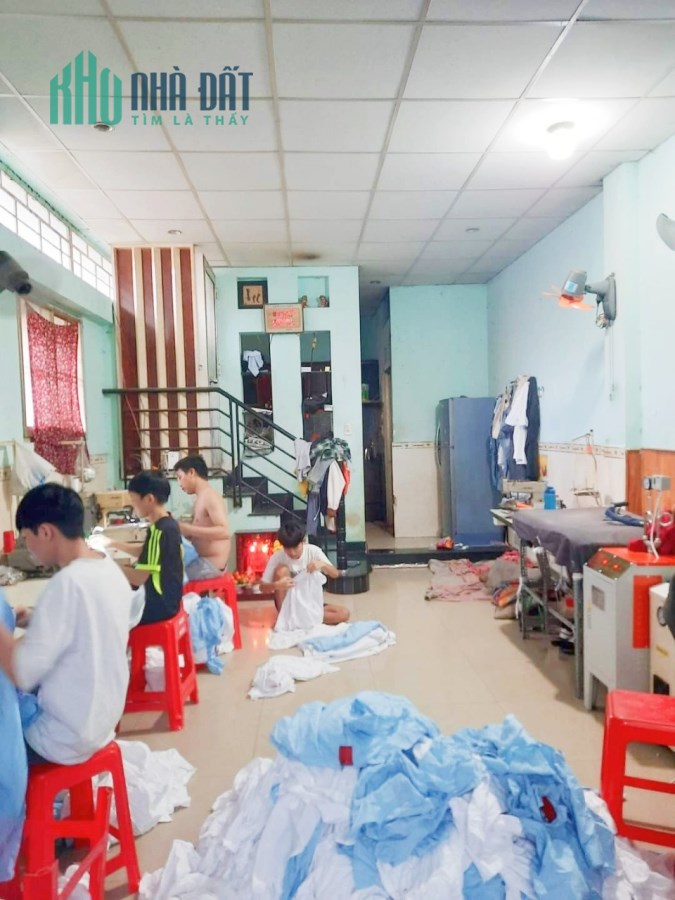 Bán nhà P.10 Tân Bình 44m (4.2m x 11m) Chỉ 4 tỷ, Căn góc hẻm 3.5m.