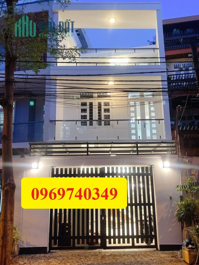 Ngộp Bank bán gấp ! 6,8 tỷ có nhà Phạm Thế Hiển Quận 8 DT 110m2 3 tầng 5,1x20