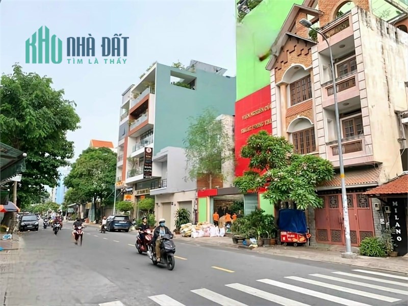 Bán nhà MTKD Trần Hưng Đạo -Q.Tân Phú :10x22 m đúc 3 lầu đẹp giá 33 tỷ