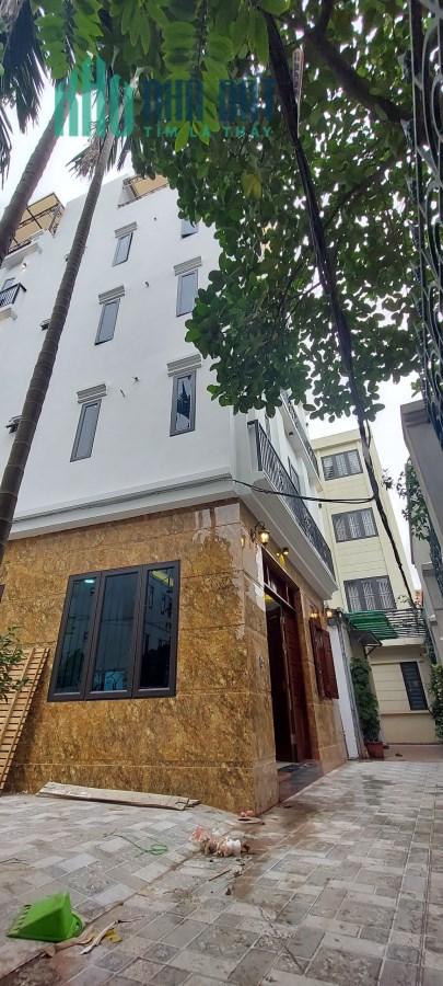Bán gấp nhà  phố Ngọc Thụy, Long biên 4.3tỷ,38m X 5T, gần ô tô, nhà đẹp, ở sướng. 088938868