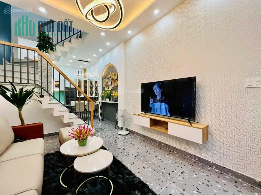 Bán nhanh trong 10 ngày hạ giá từ 5 ty3 xuống còn 4 tỷ 999