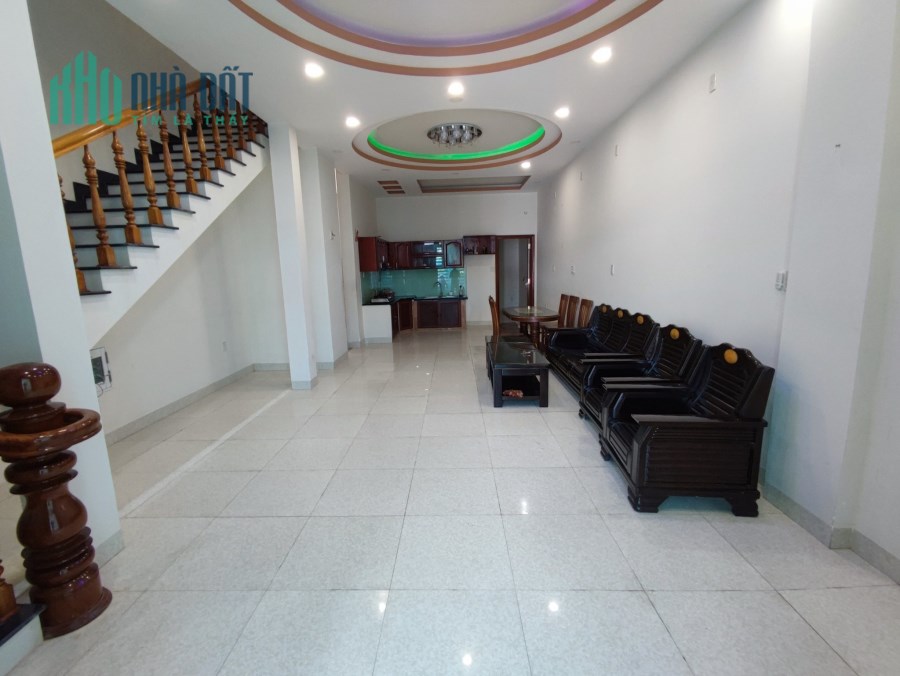 BÁN NHÀ 3 TẦNG PHƯỚC LONG, NHA TRANG 120m2; 6,8 tỷ