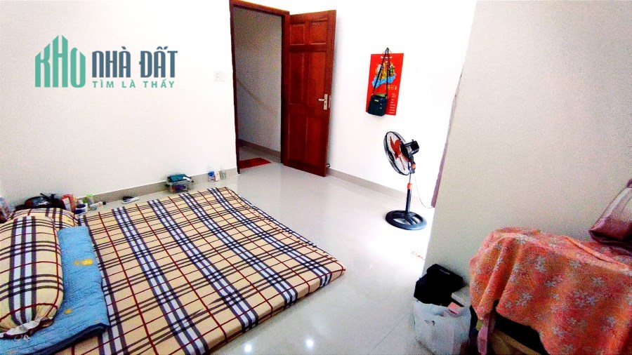Bán Nhà HXH Đất Thánh P6 Tân Bình GiápQuận10, 66m2,NgangKhủng 5.5m Chỉ Hơn 4 tỷ.