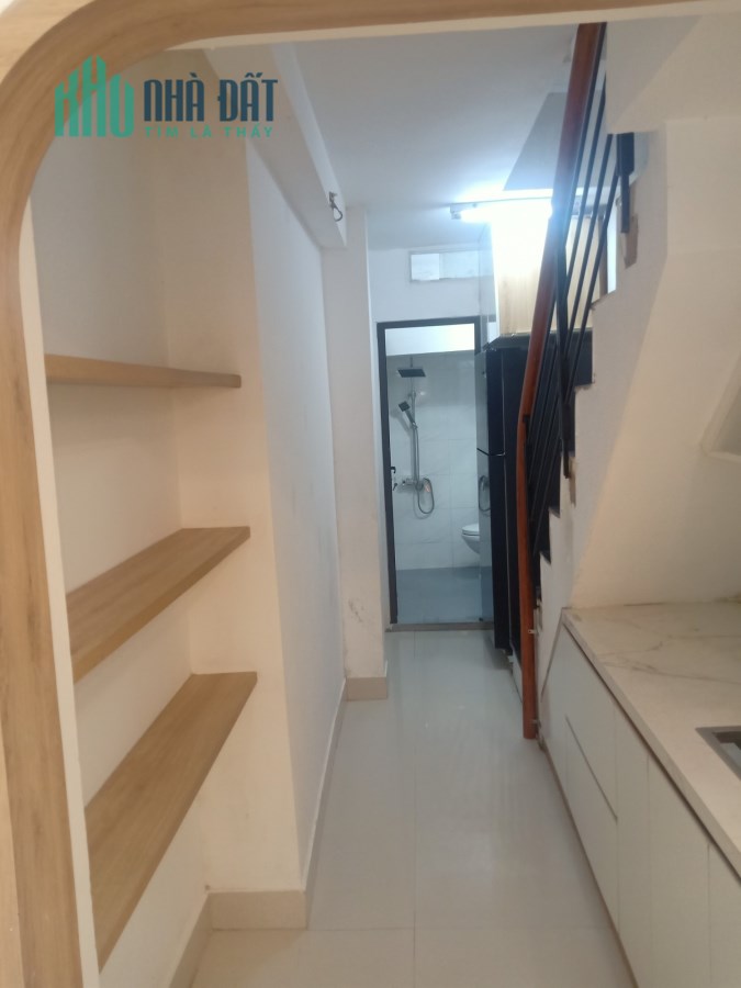 BÁN NHÀ 40M RA MẶT PHỐ ĐƯỜNG LÁNG HẠ, ĐỐNG ĐA TRÒN 4 TỶ
