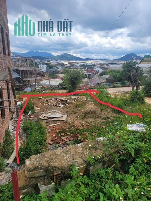 Giảm giá bán gấp đất nền Biệt Thự đường Trịnh Hoài Đức, Đà Lạt 213m2 giá tốt đầu tư 8.5 tỷ -> 6.7 tỷ