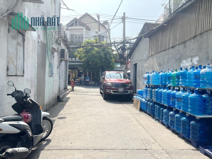 Nhà hẻm ô tô 4.4x17m sát MT Bùi Minh Trực P6Q8 giá 5.3 tỷ