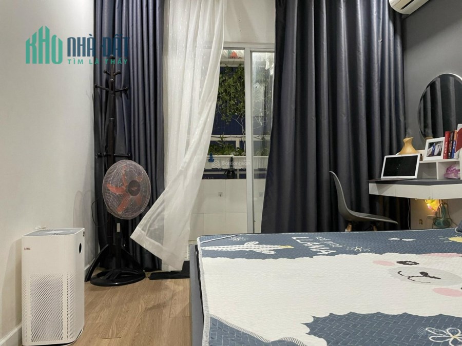 Gia đình kẹt tiền, cần bán gấp căn góc tầng 12 Tecco Green Nest, Quận 12
