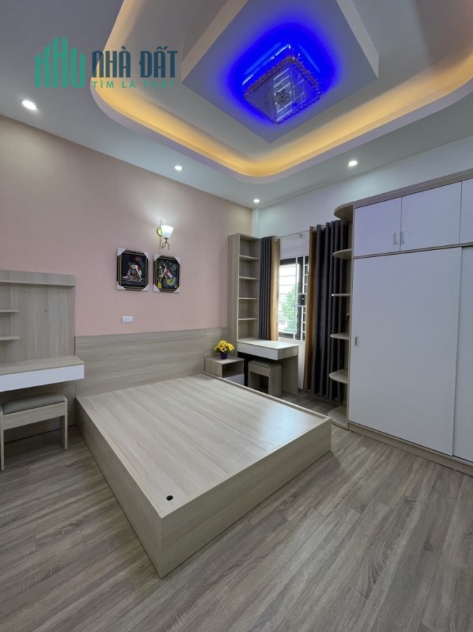 Cho thuê nhà phố Ba La, Hà Đông, 50m2x5T, ô tô thang máy, 15tr/tháng