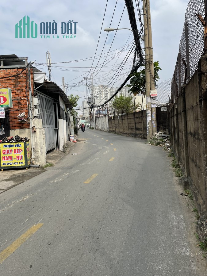 Cho thuê nhà 50M2 1PN HẺM XE TẢI gần ngã tư BÌNH THÁI Thủ Đức