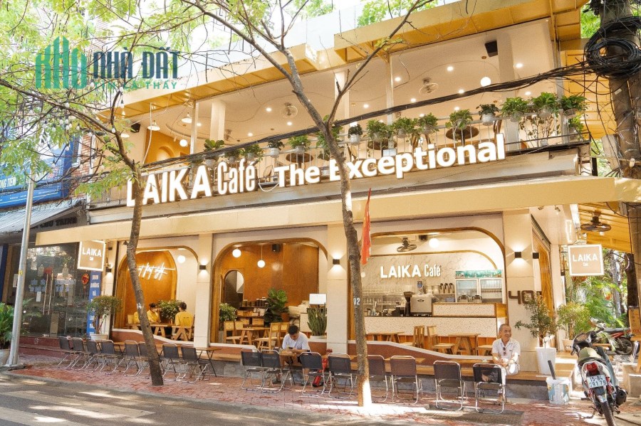 Cho thuê Biệt Thự Mặt Phố Hai bà Trưng 450m2, 3 tầng, mt: 14m. giá: 500tr