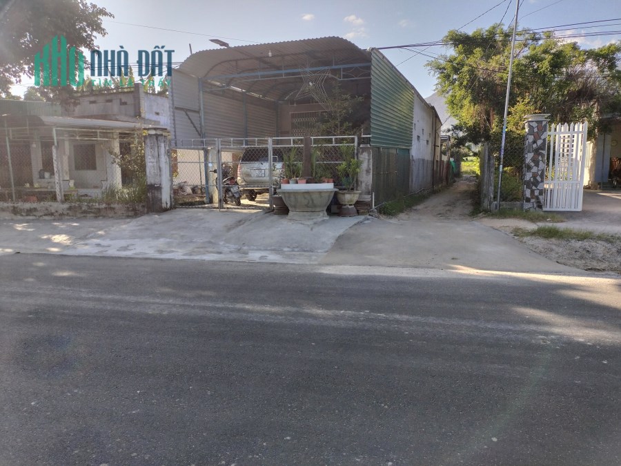 chính chủ bán nhanh lô đất 2 mặt đường xã cam an nam , giá tốt đầu tư , sổ hồng đầy đủ