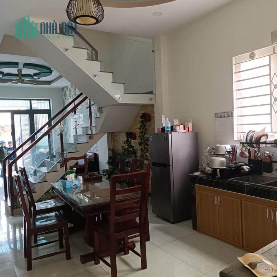 Bán gấp nhà HXH đường Nguyễn Thị Định - Quận 2 giá chỉ 7,2 tỷ