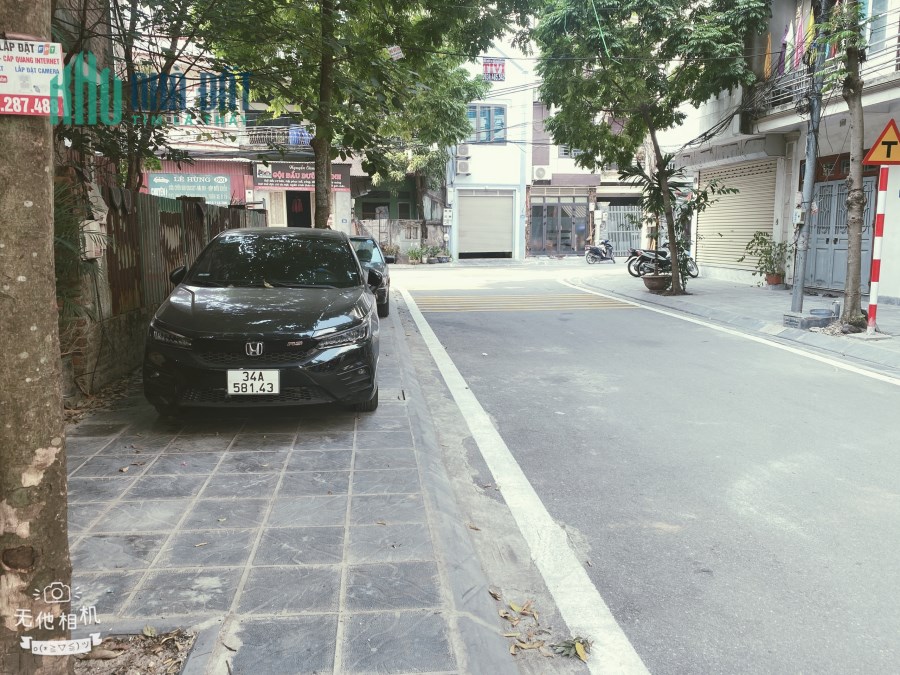 BÁN NHÀ ĐẤT - Ô TÔ TRÁNH - VÀO NHÀ - VỈA HÈ - KINH DOANH
