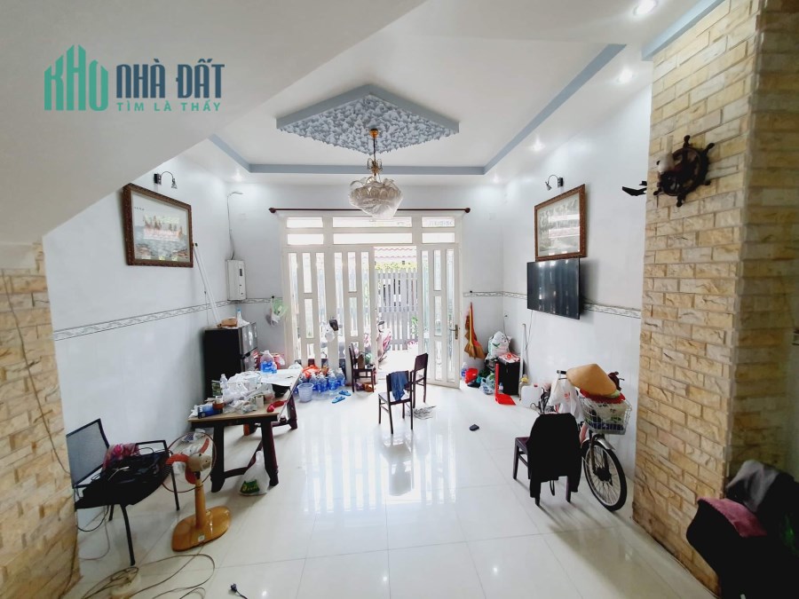 MẶT TIỀN HẺM XE 16 CHỖ QUAY ĐẦU-ÂU DƯƠNG LÂN QUẬN 8- 90M2 - 4 TẦNG GIÁ 10.3 TỶ