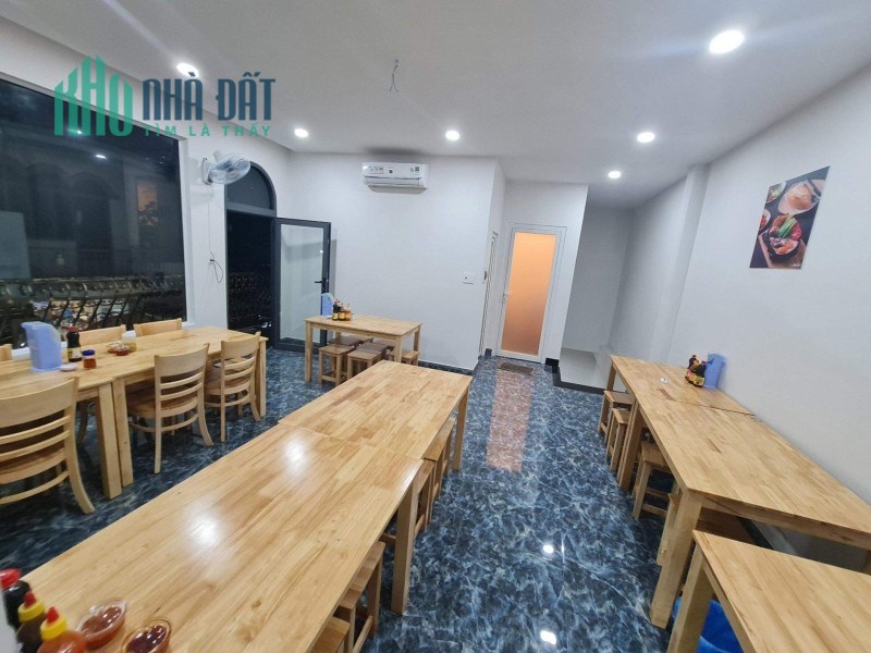 BÁN NHÀ MẶT TIỀN 60M2 NGANG 6M LÔ GÓC 2 MẶT TIỀN VIP SÂN BAY CHỦ GẤP BÁN CHỈ 10.4 TỶ.