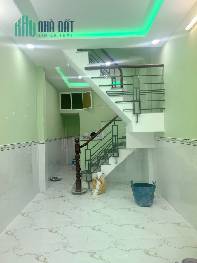 Nhà mới 2 tầng hẻm thông Bông Sao ngay chợ Sáng đường Bùi Minh Trực P5Q8