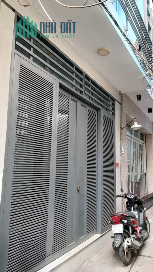 Nhà mới, đẹp, nở hậu hẻm Bùi Minh Trực P5Q8. Trệt, lầu. Giá 4,35 tỷ TL