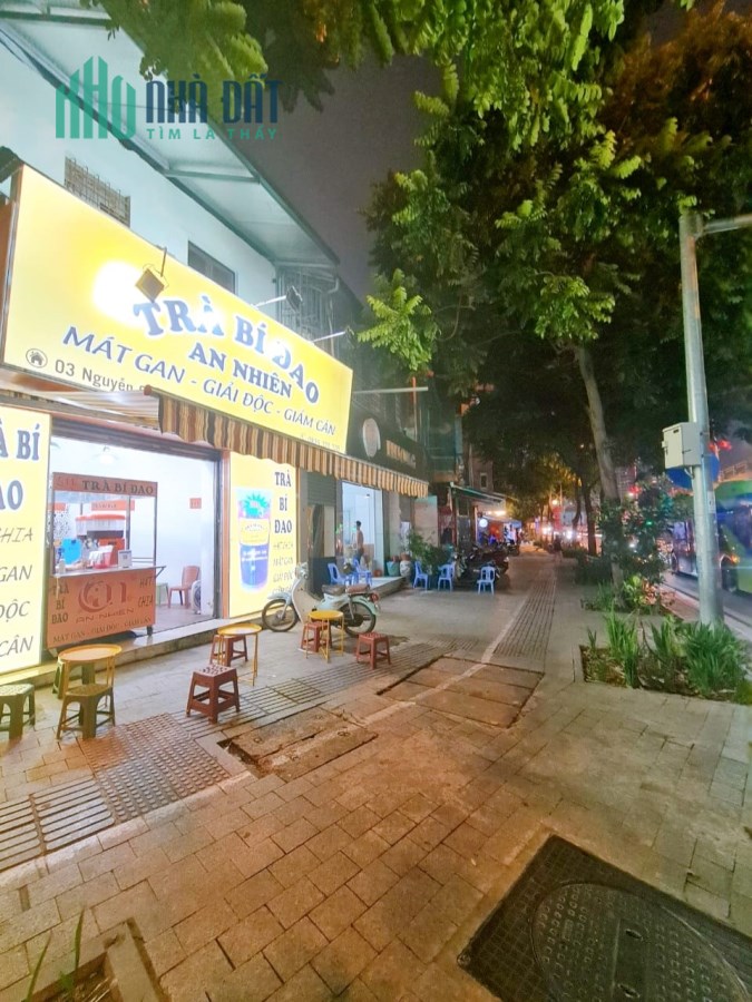 BÁN GẤP NHÀ MẶT PHỐ NGUYỄN CHÍ THANH KINH DOANH 35m2 mặt tiền 4.5m chỉ 9.5 tỷ