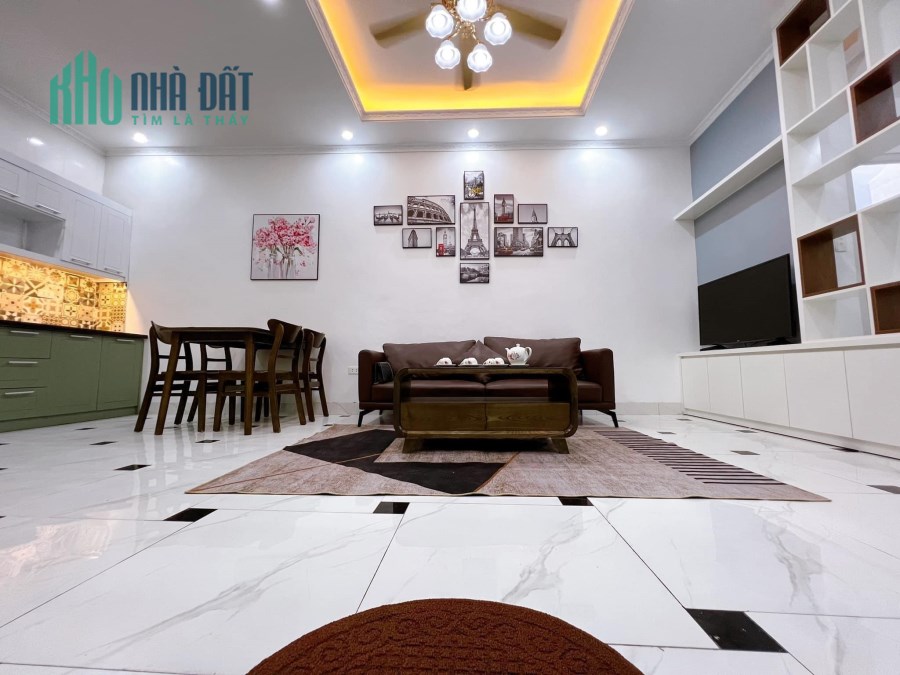 NHÀ ĐẸP YÊN LÃNG-15M RA ĐẾN Ô TÔ-NGÕ BA GÁC TRÁNH XE MÁY 38M 4.65TY