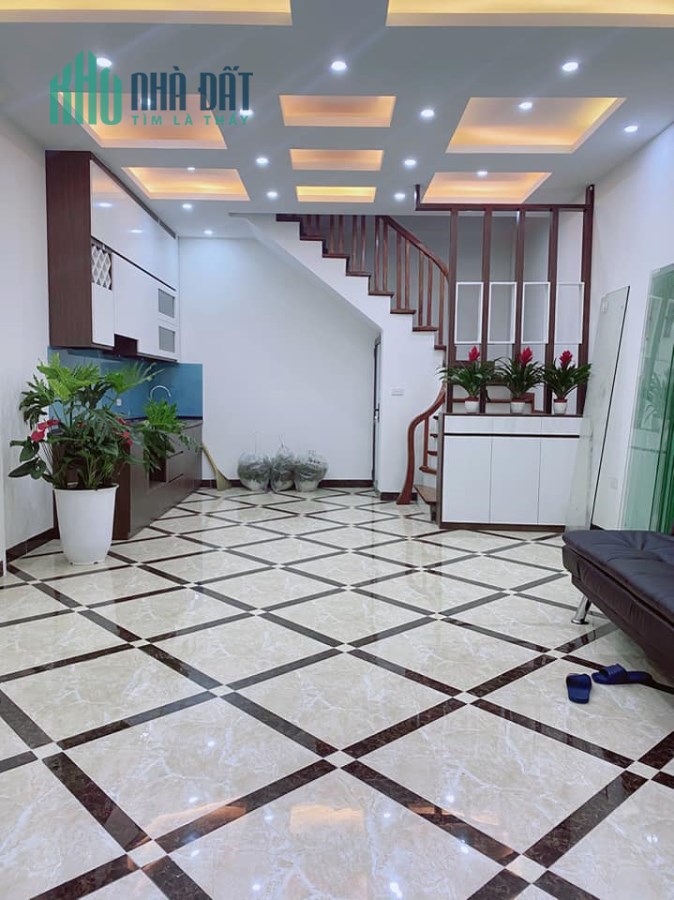 BÁN NHÀ TÔN THẤT TÙNG 5M RA ĐƯỜNG CHÍNH CHỈ NHỈNH 4 TỶ