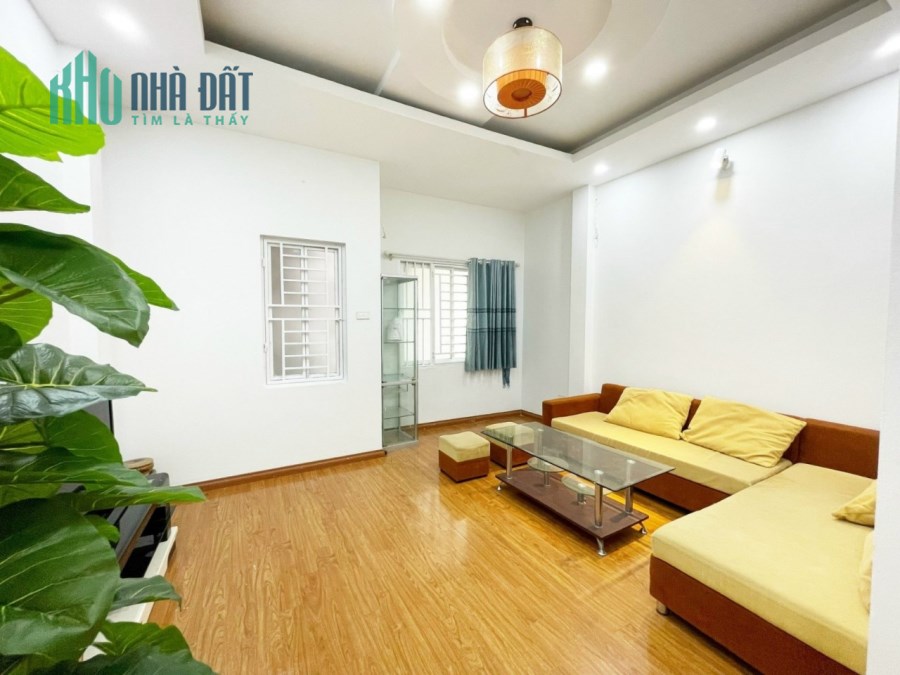 SIÊU HOT - NHÀ PHÂN LÔ NGUYỄN KHÁNH TOÀN - Ô TÔ 10m, - MỚI - FULL NỘI THẤT. 5,1 tỷ. 0934376396