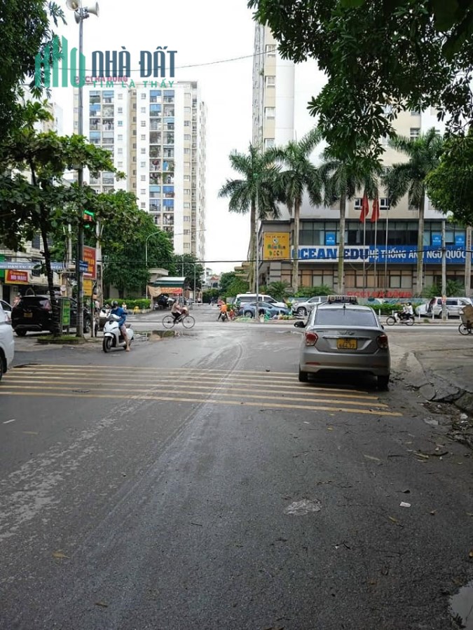 Bán nhà Ba La, Quang Trung 50m2x5t, mt4m, ô tô, thang máy giá 7.8 tỷ