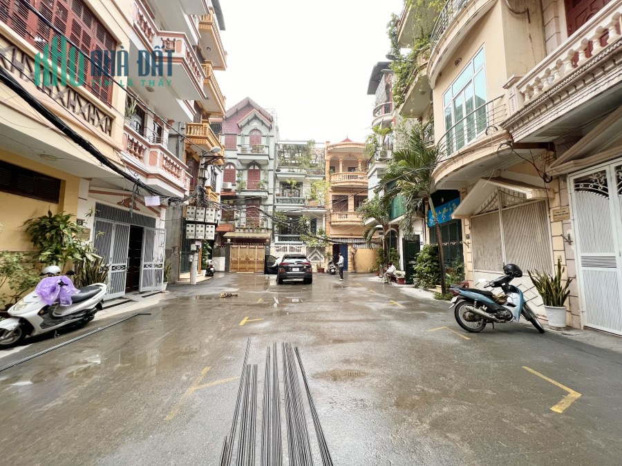 Bán LK quân đội ngõ 76 An dương, Yên phụ, 72m2, 5m tiền, 2 thoáng, ô tô , 11.x tỷ