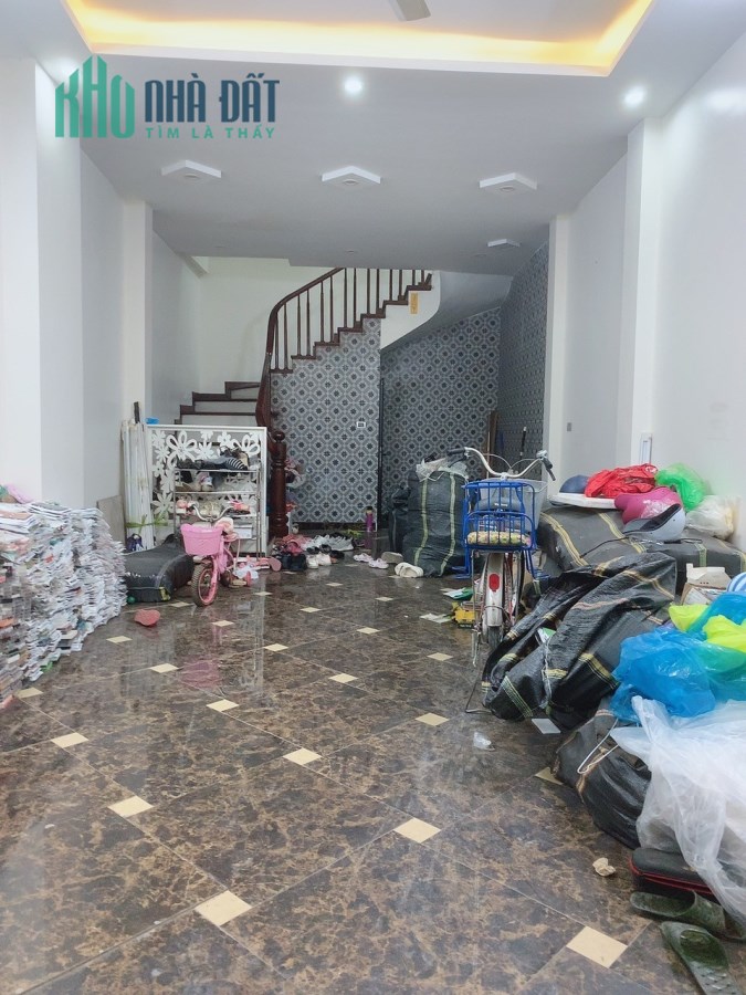 NHÀ ĐẸP- KINH DOANH- QUAN HOA-Ô TÔ, 6,35 tỷ. 0934376396