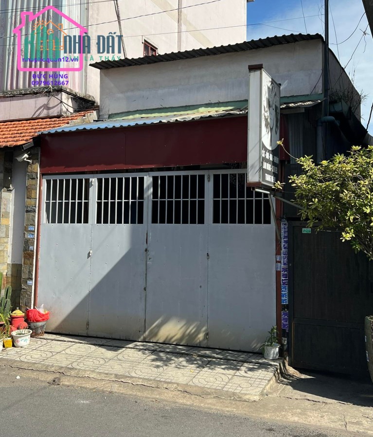 Bán nhà mặt tiền giá rẻ,  Hiệp Thành 05 Quận 12, Diện tích 5.5 x 23