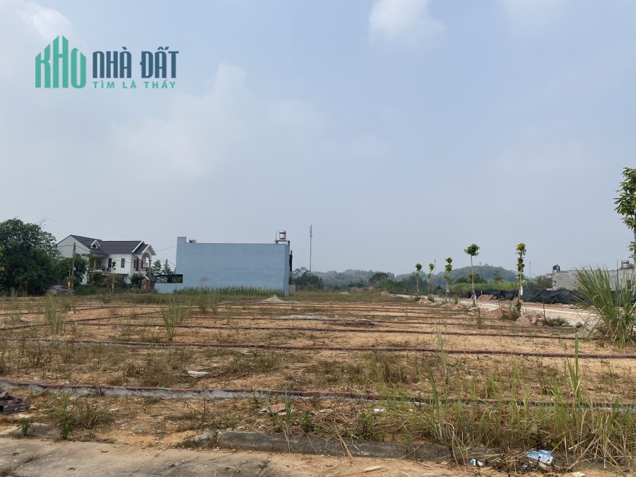 BÁN ĐẤT ĐƯỜNG NGUYỄN TẤT THÀNH TT THÀNH PHỐ YÊN BÁI GIÁ CHỈ TỪ 12tr/m2