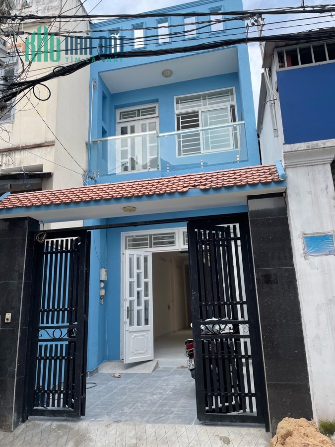 Chính chủ cần bán nhà đầy đủ tiện ích, hẻm xe hơi Trường Chinh Q.12