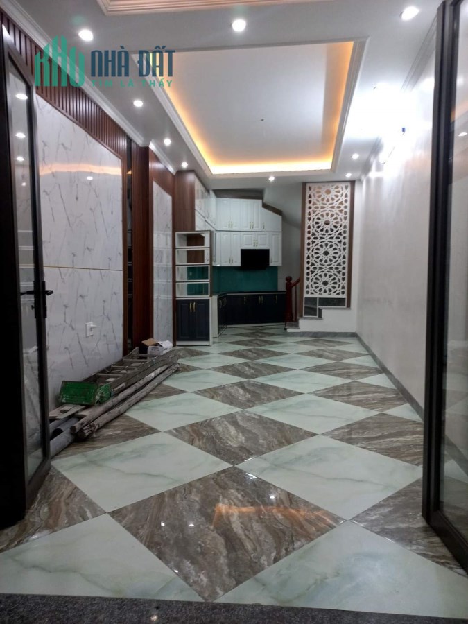 Bán nhà rẻ đẹp nhất Minh Khai, Hoàng Mai Hà Nội 40m2, 5 tầng, 5 ngủ, nhỉnh 3 tỷ