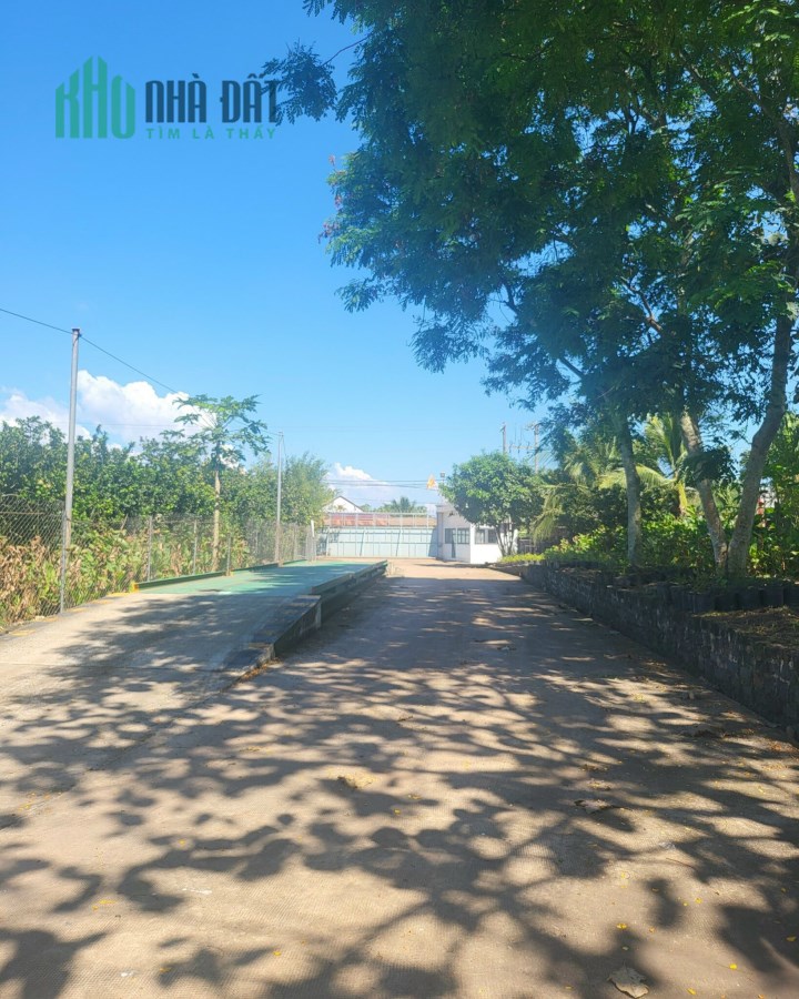 CẦN BÁN ĐẤT + NHÀ XƯỞNG. THUỘC VĨNH TÂN VĨNH CỬU ĐỒNG NAI.