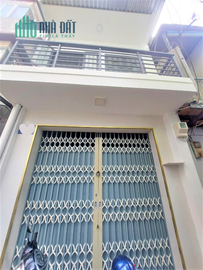 Bán nhà đẹp đường Lò Siêu, 28m2 (3.6x10.6), 2 tầng, 2PN, giá 3.2 tỷ TL