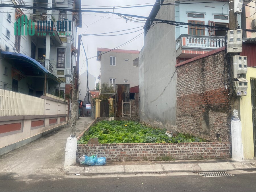 BÁN ĐẤT NGỌC LÂM - LONG BIÊN, LÔ GÓC, NGÕ THÔNG, CHIA 2 LÔ ĐẸP, 72M2, GIÁ: 4.55 tỷ