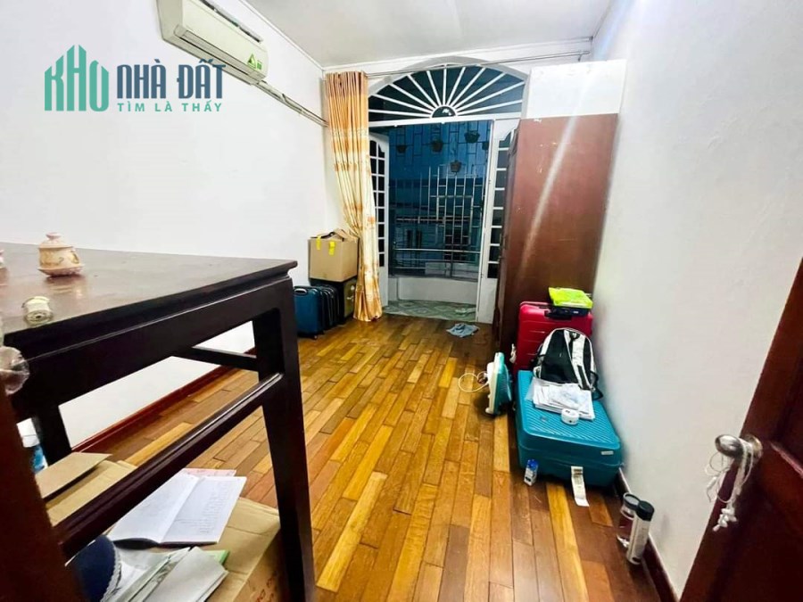 Bán Nhà Hẻm 1 sẹc Nguyễn Duy Dương Quận 10, 3 Tầng , DTSD 62m2 Chỉ 3 Tỷ 2