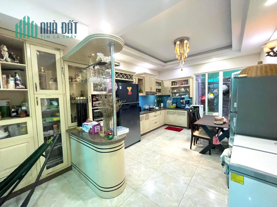 Bán nhà HXH Lê Văn Quới, Bình Trị Đông,Bình Tân 3PN chỉ 4Tỷ2