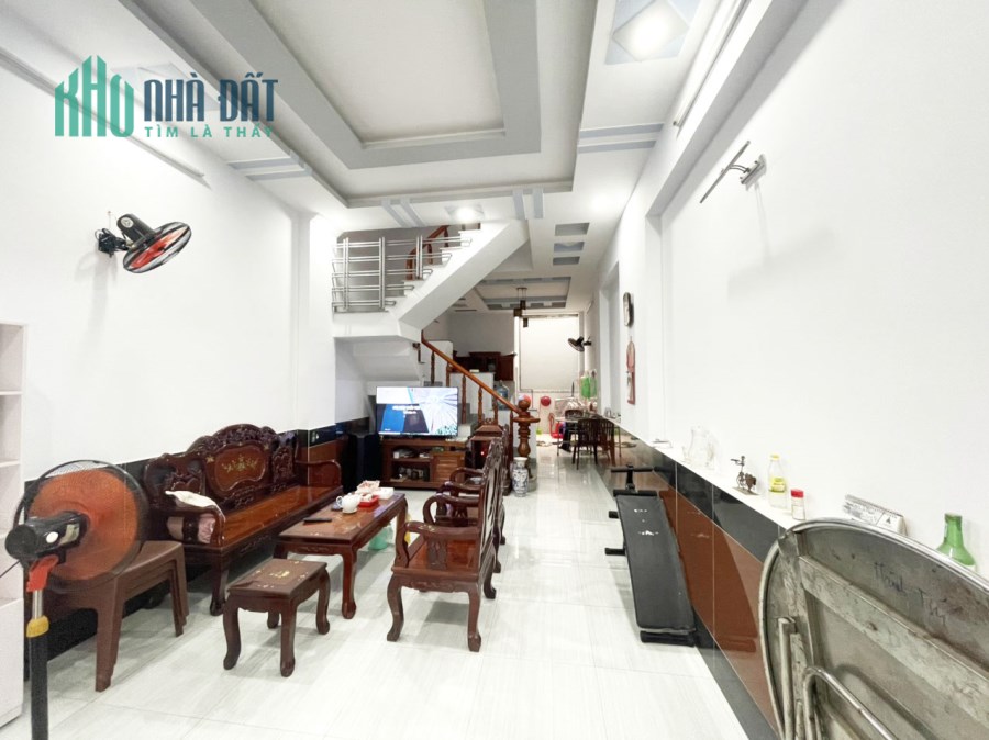 HXH VÀO NHÀ TÂN CHÁNH HIỆP Q12, 61M2, 3 TẦNG BTCT, GẦN BV QUẬN 12.