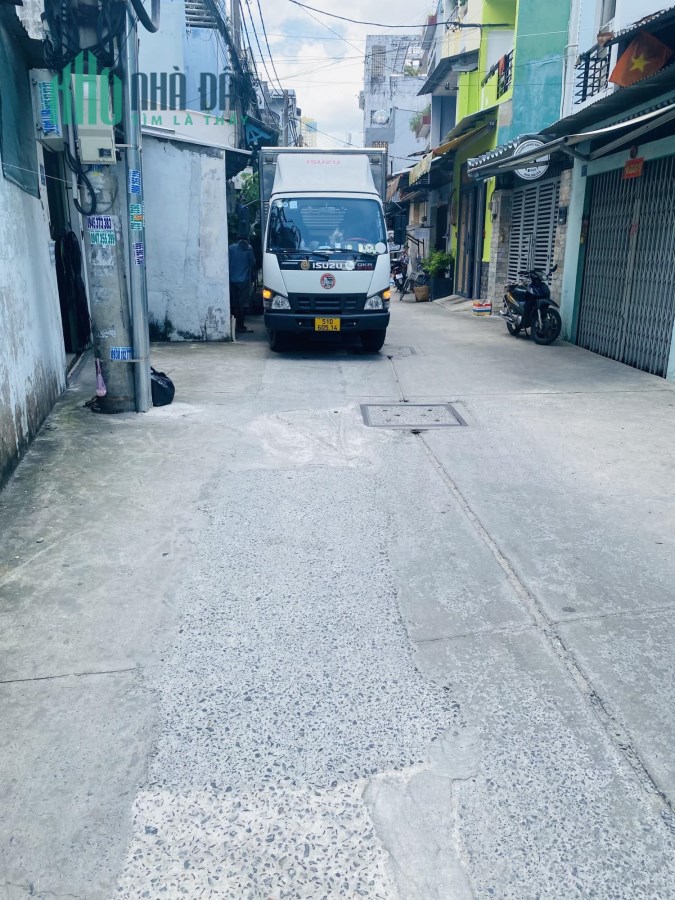 BÁN NHÀ HXH ĐƯỜNG NGUYỄN CHÍ THANH QUẬN 11 - CHỦ THỞ ÔXY  GIẢM CHÀO 4 TỶ - GIÁ CỰC TỐT 149TR/M .
