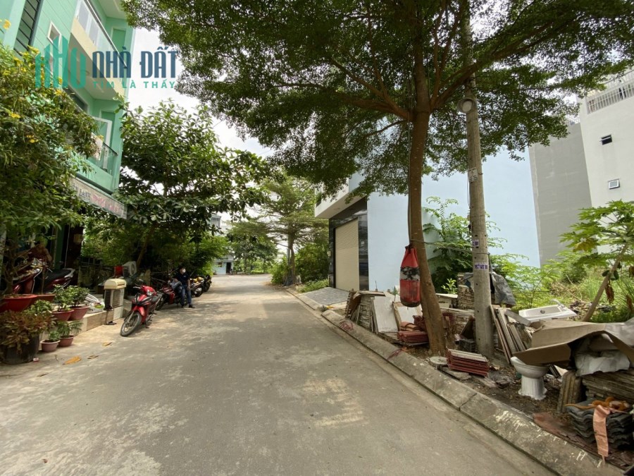 Bán lô đất mặt tiền khủng ngộp bank sát KDC Phú Lợi, 5x22 nhỉnh 4 tỷ