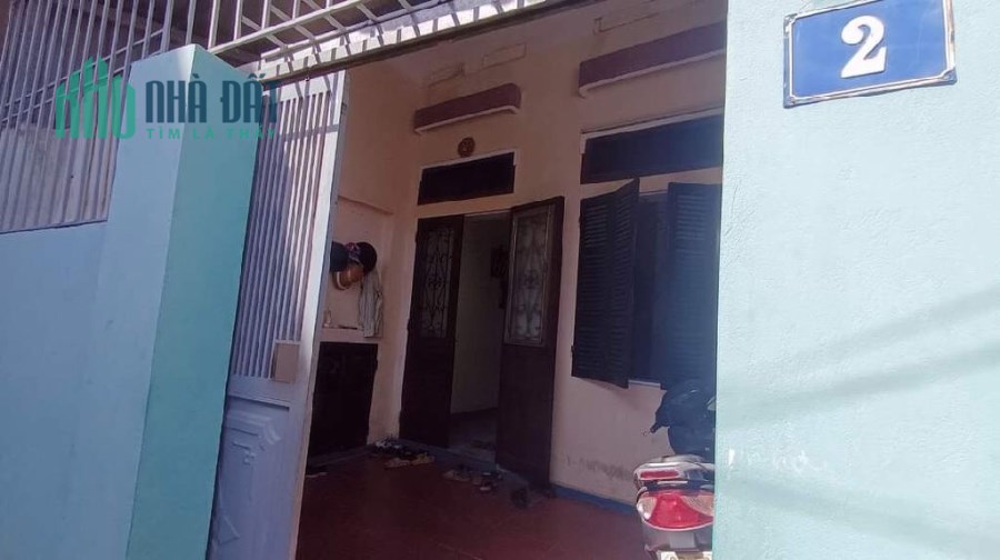 PHÂN LÔ QUÂN ĐỘI – Ô TÔ ĐỖ CỬA – SÁT HỒ GIA THƯỢNG - Ở SƯỚNG VÔ CÙNG