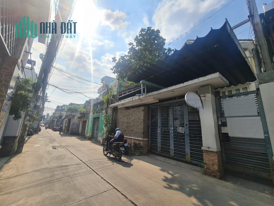 Bán Nhà HXH Tránh - Hậu Giang Ngay Cầu Vượt Cây Gõ Giáp Quận 11 .
Giá Cực Đẹp 90tr/m - 6 Tầng